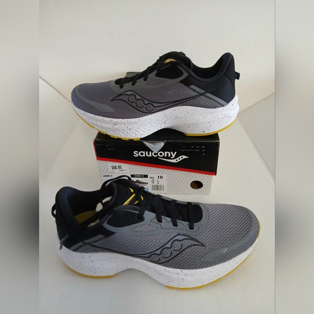 Saucony Gray and Black Athletic Shoes with Cushioned Midsole Size 11